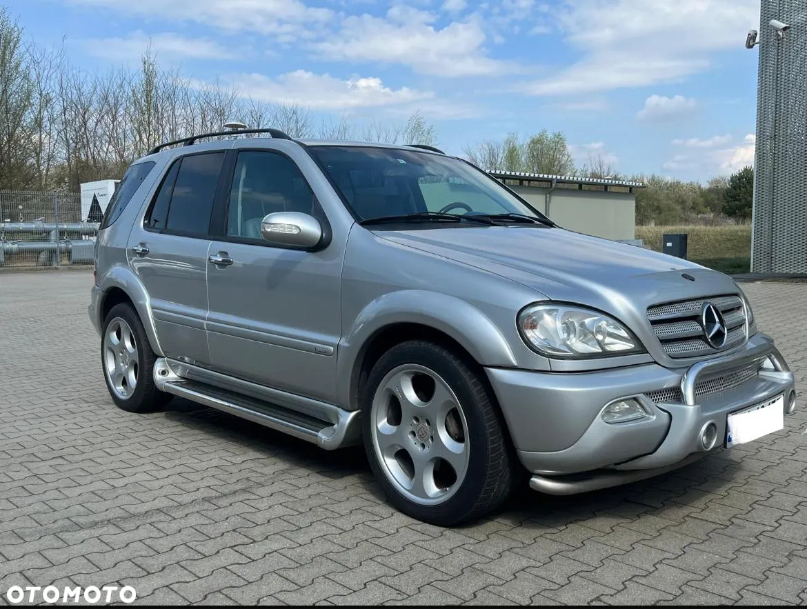 Mercedes-Benz ML - 13
