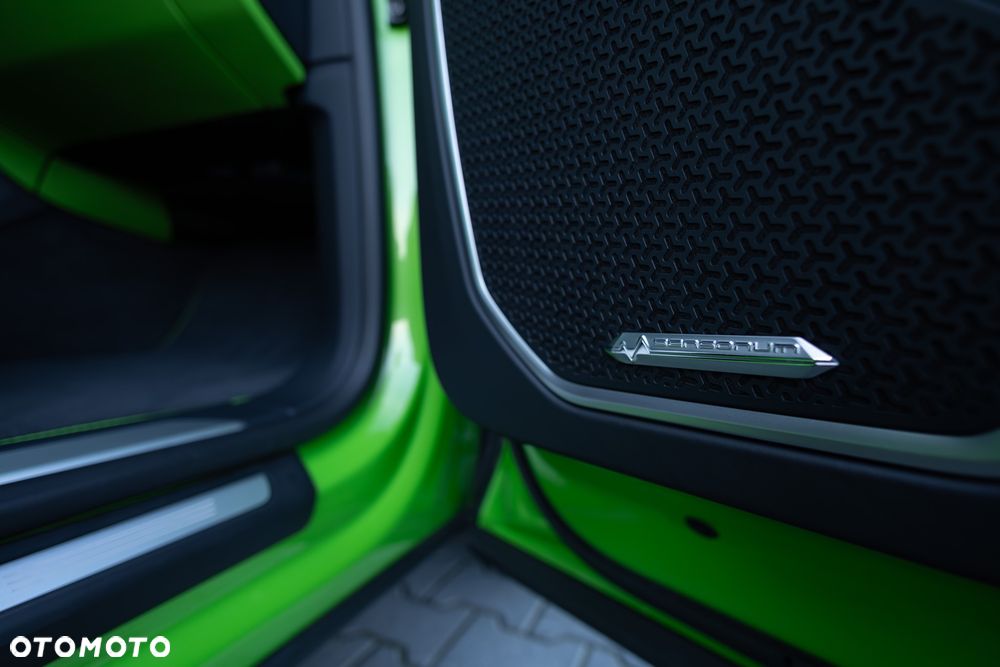 Lamborghini Urus - 17