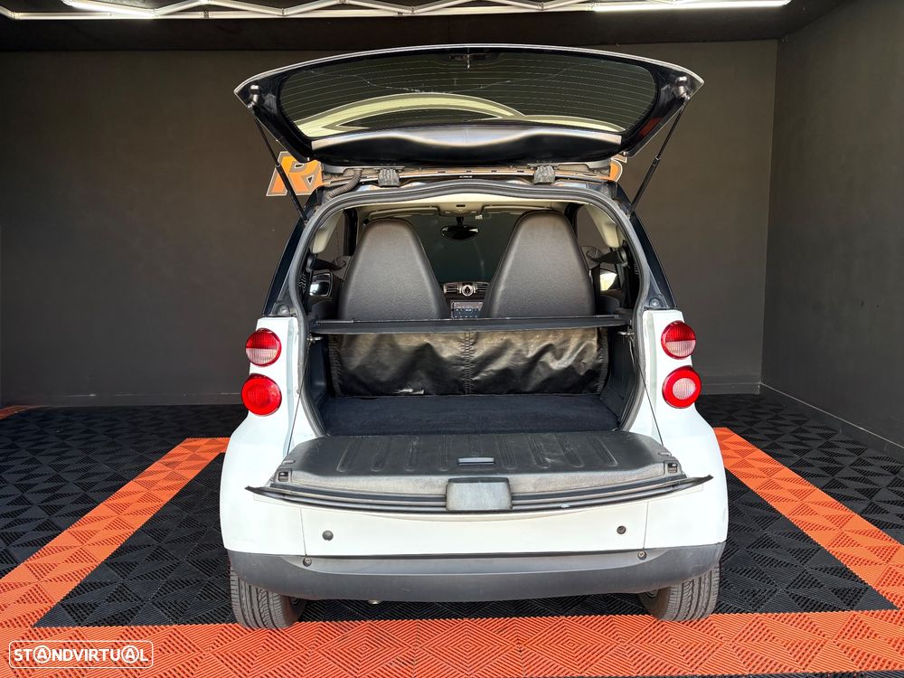 Smart ForTwo Coupé 0.8 cdi Passion 45 - 24