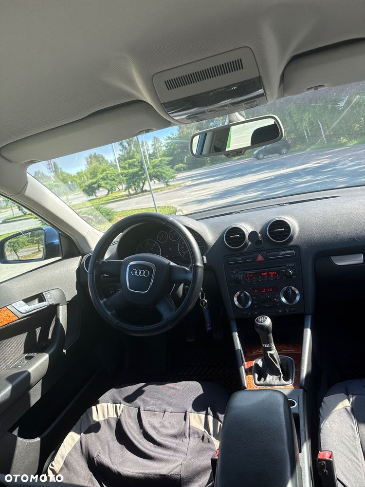 Audi A3 Sportback 1.9 TDI DPF e - 8