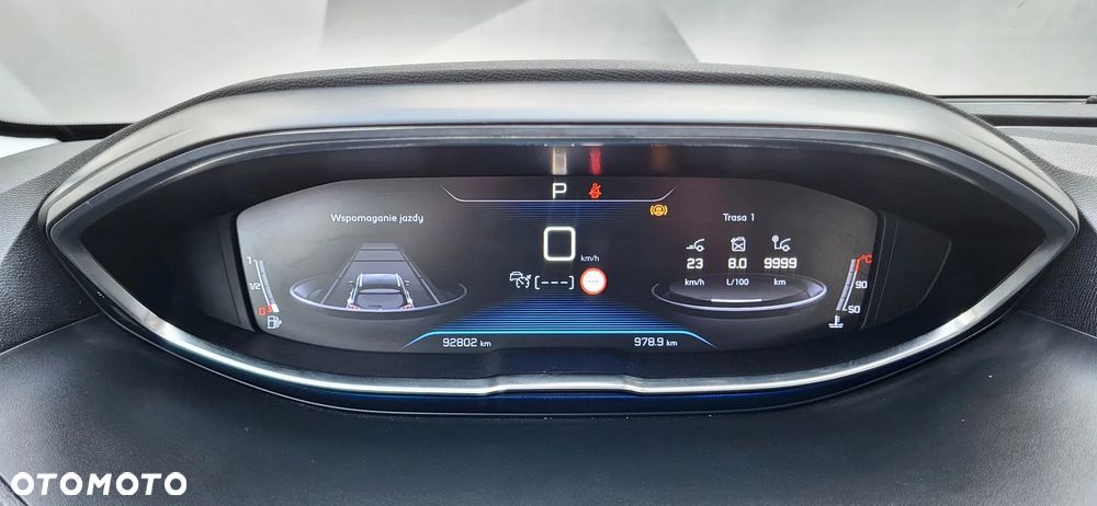 Peugeot 5008 BlueHDi 130 EAT8 Active - 27
