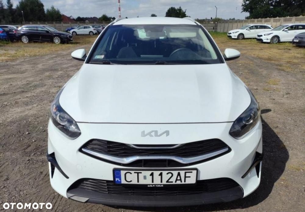 Kia Ceed 2022 photo 2