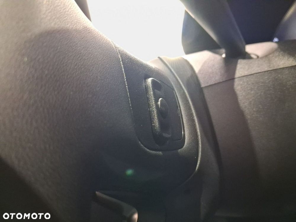 Jeep Compass - 38