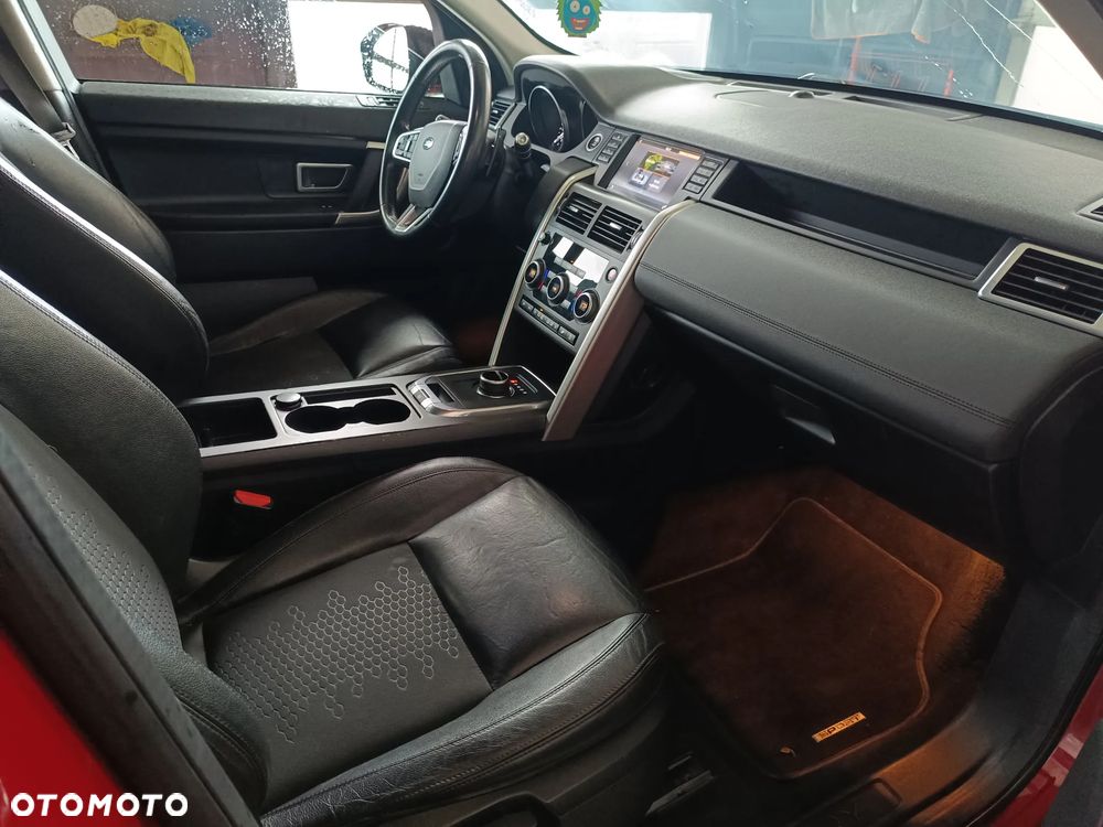 Land Rover Discovery Sport TD4 SkyView Edition - 9