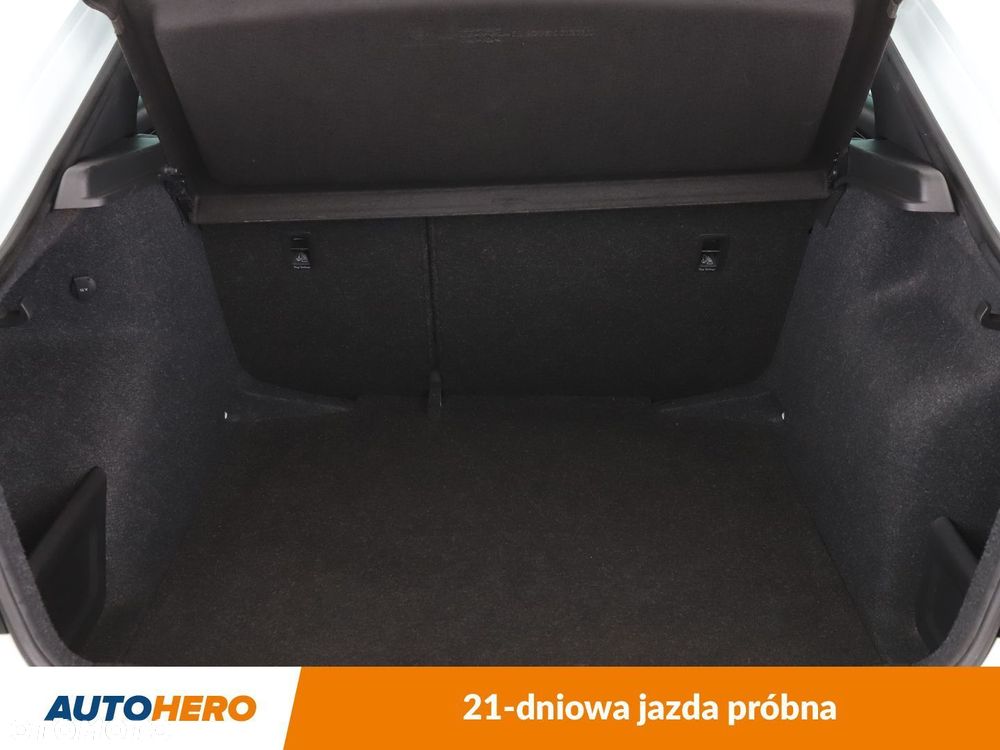 Skoda RAPID 1.0 TSI Monte Carlo - 18