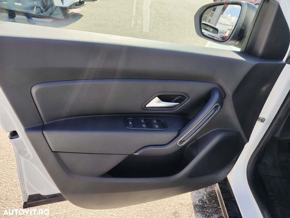 Dacia Duster 1.5 Blue dCi 4WD Comfort - 12