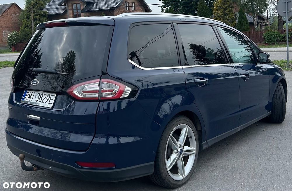 Ford Galaxy - 8