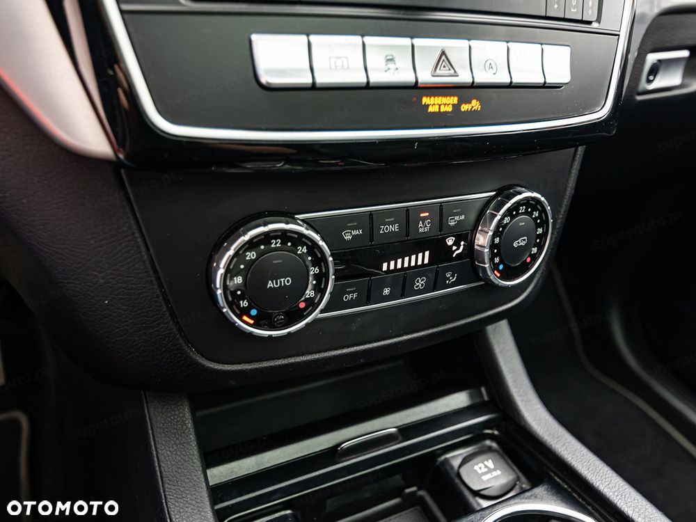 Mercedes-Benz GLE 350 d 4-Matic - 26