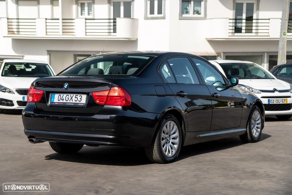 BMW 318 d Line Sport - 5