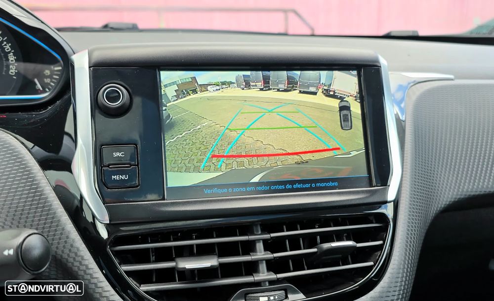 Peugeot 2008 PureTech 130 GPF Stop&Start Allure - 12