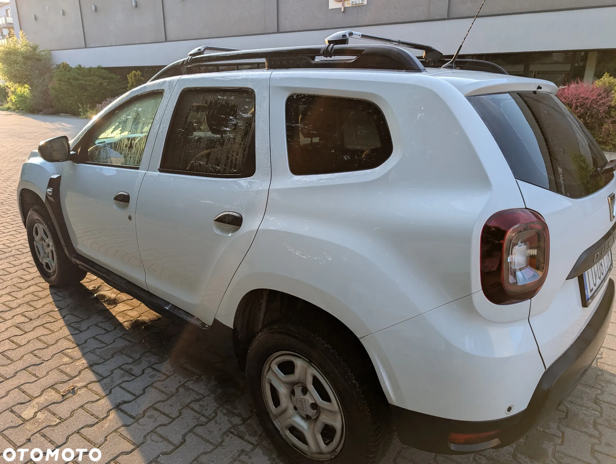 Dacia Duster 1.6 SCe Essential - 7