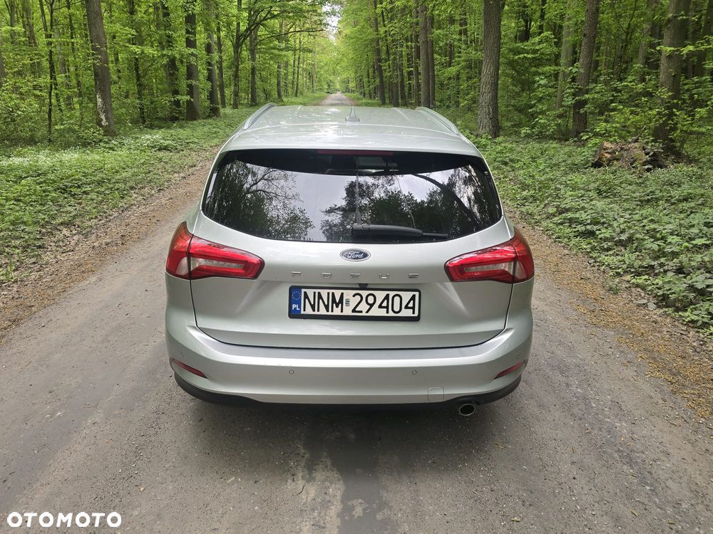 Ford Focus 1.0 EcoBoost Titanium ASS - 4