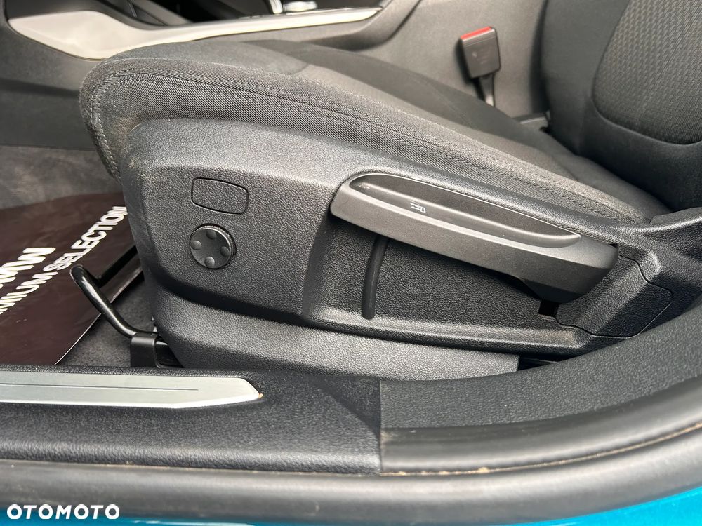 BMW Seria 1 118i Advantage - 19