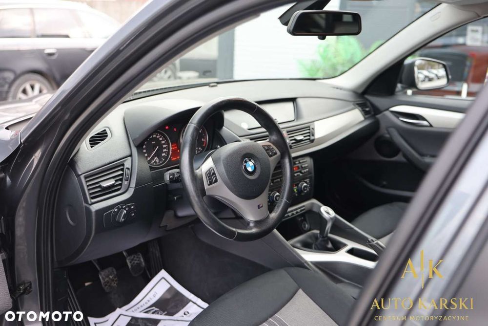 BMW X1 xDrive18d Sport Line - 7