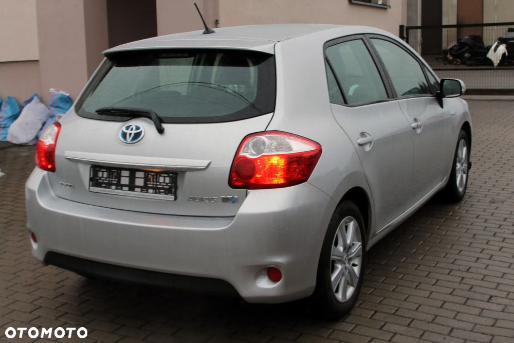 Toyota Auris - 4