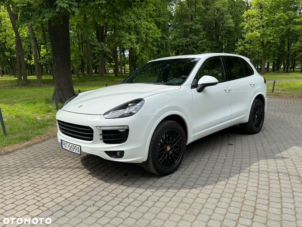 Porsche Cayenne Platinum Edition - 1