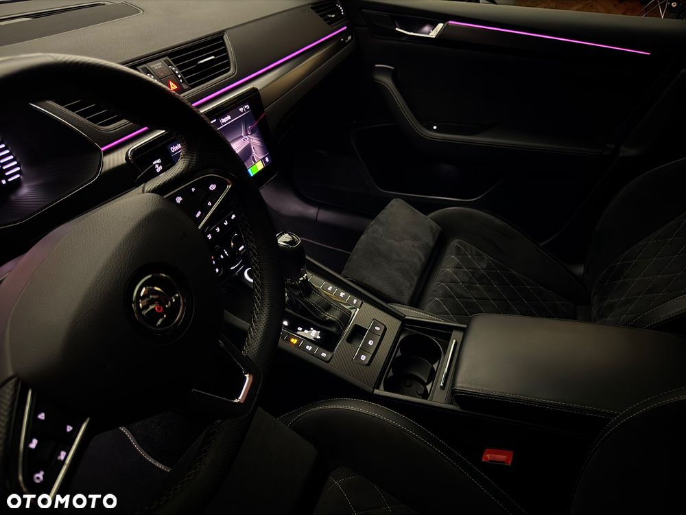 Skoda Superb 1.4 TSI Plug-In Hybrid Sportline DSG - 12