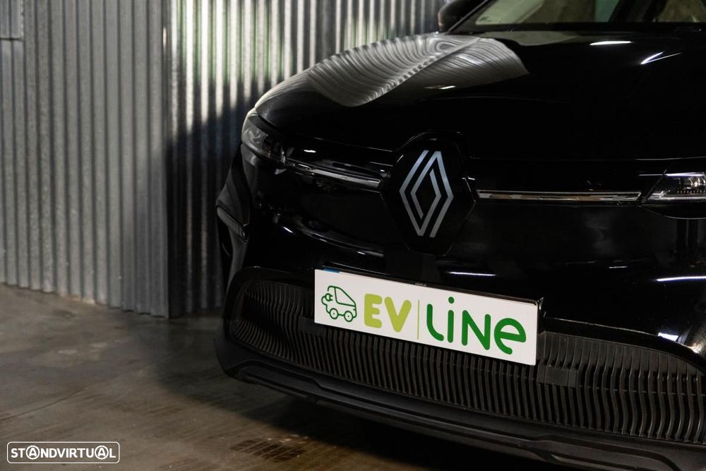 Renault Mégane E-Tech - 11