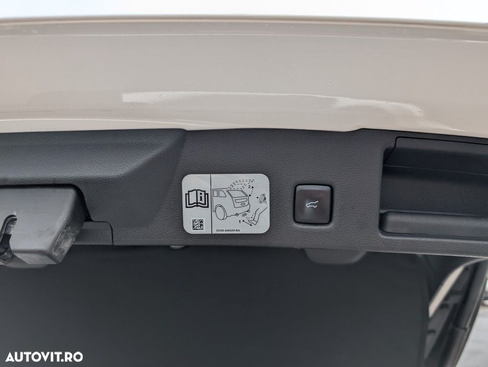 Ford Kuga 2.5 Duratec PHEV Titanium X - 9