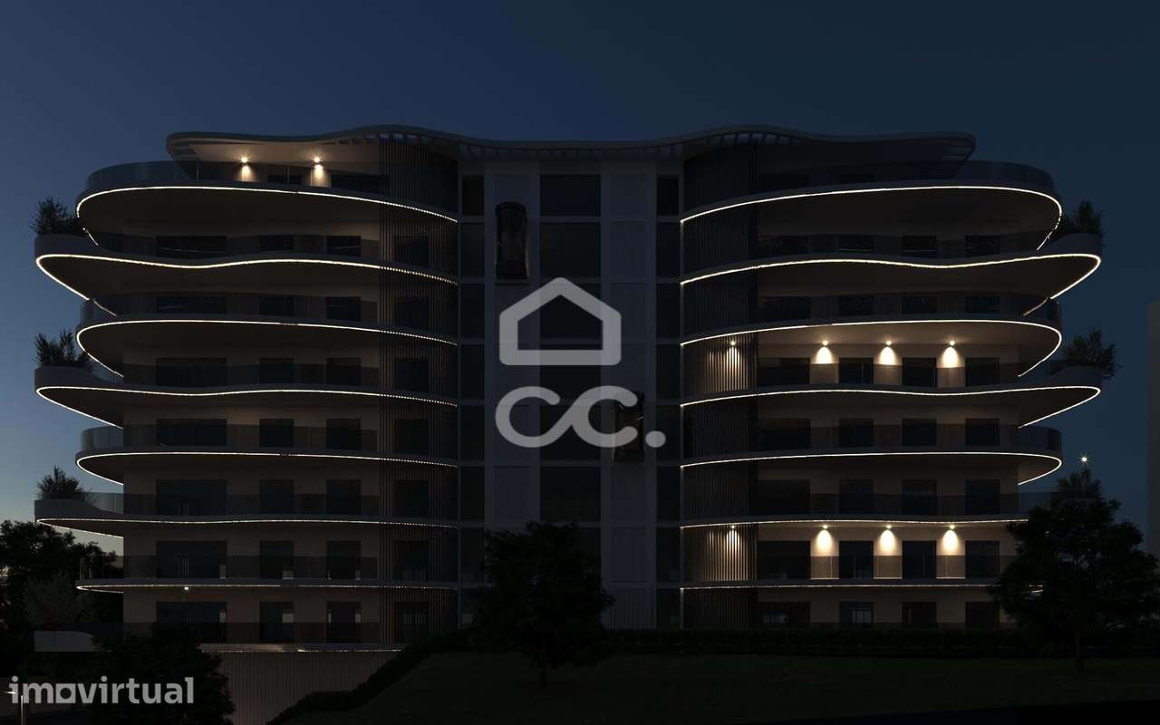 PENTHOUSE DE LUXO COM PISCINA EM BRAGA - T4 - Grande imagem: 2/41