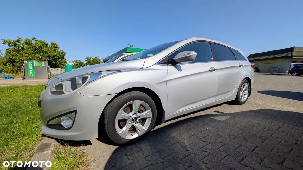 Hyundai i40 1.7 CRDi Comfort + - 1