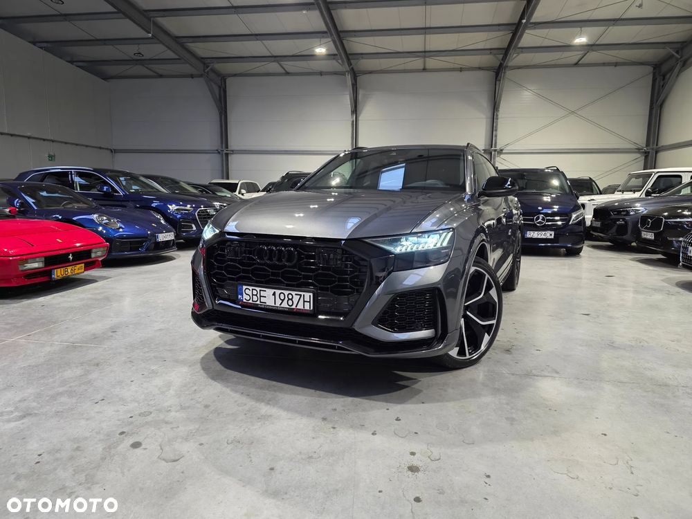 Audi RS Q8 - 1