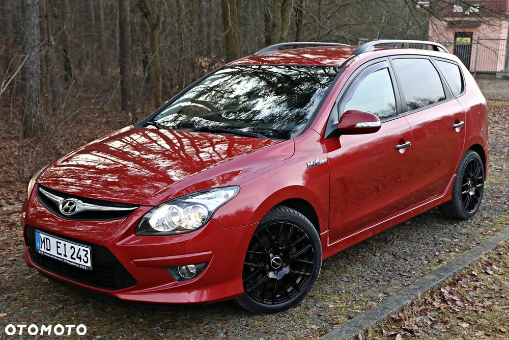 Hyundai i30 blue Kombi 1.6 CRDi Trend - 14