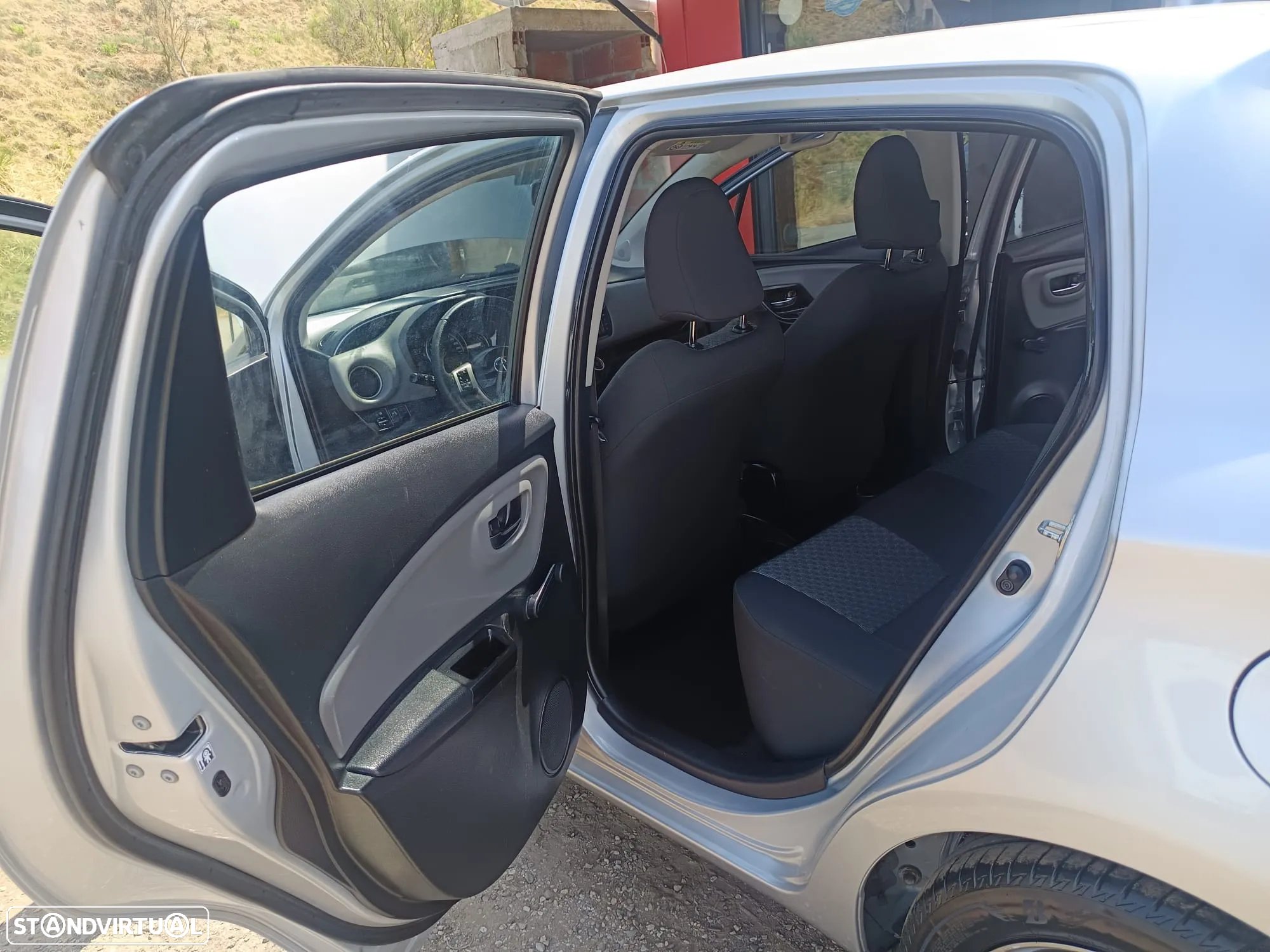 Toyota Yaris 1.4 D-4D S+PT+TP+PL+Navi - 18