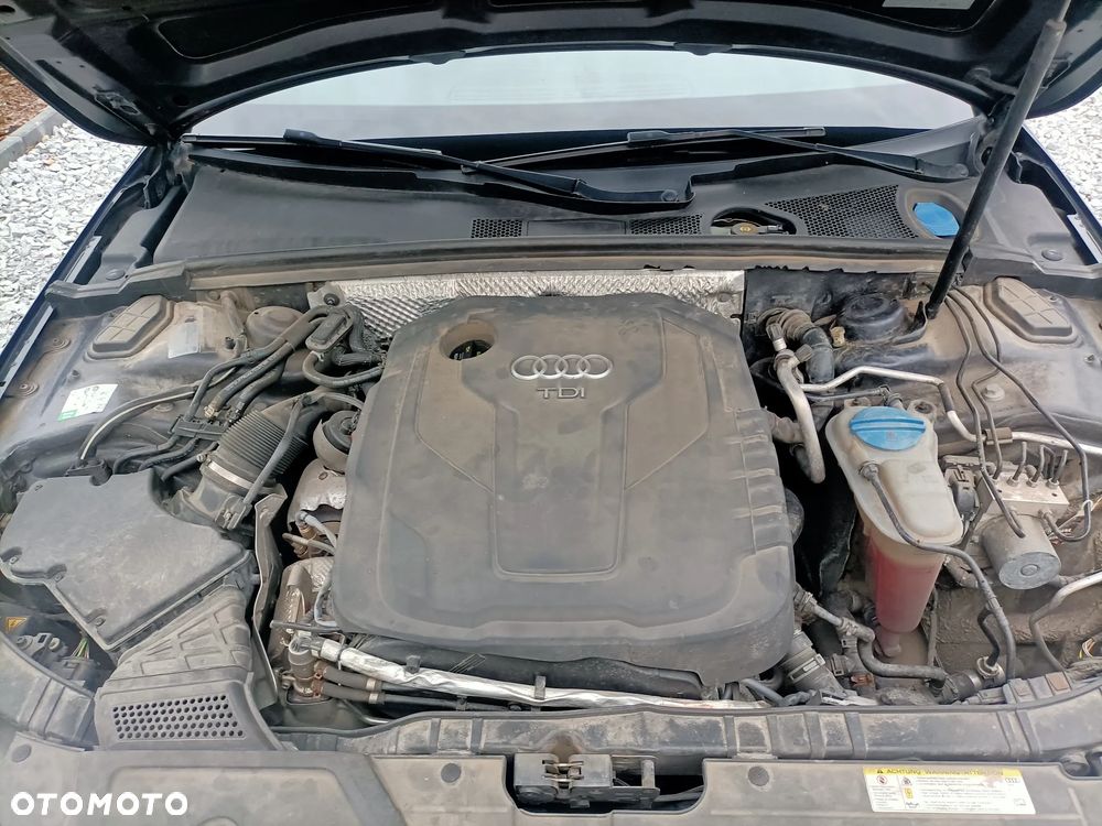 Audi A4 Limousine - 16