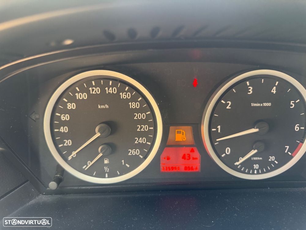 BMW 520 i - 11