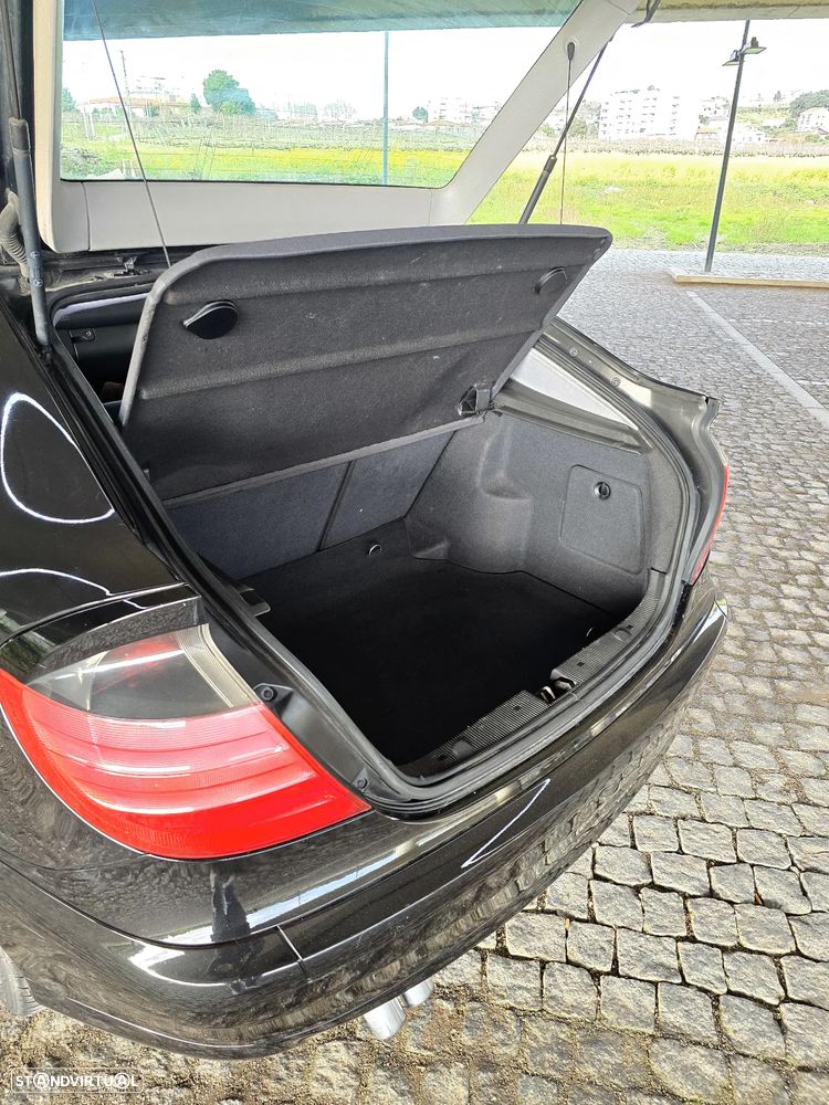 Mercedes-Benz C 220 - 14