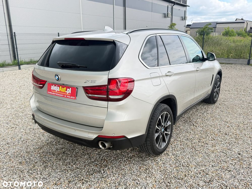 BMW X5 xDrive30d Sport-Aut - 4