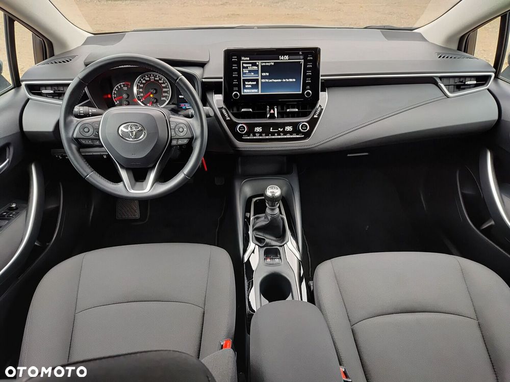 Toyota Corolla - 9