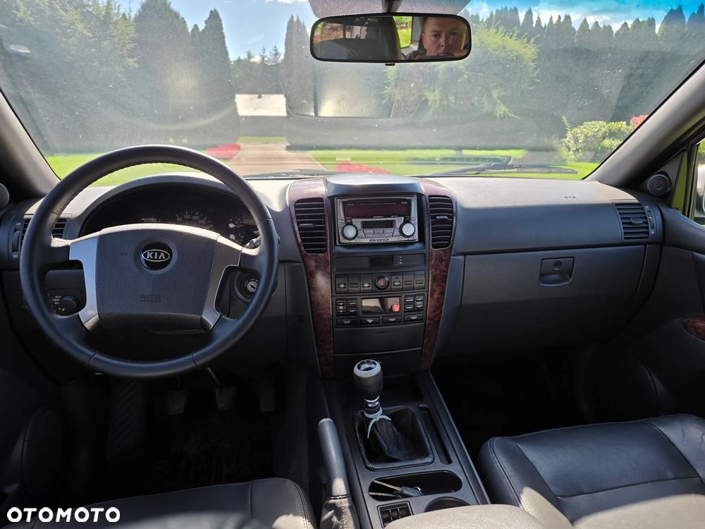 Kia Sorento 2.5 CRDi (air) - 10