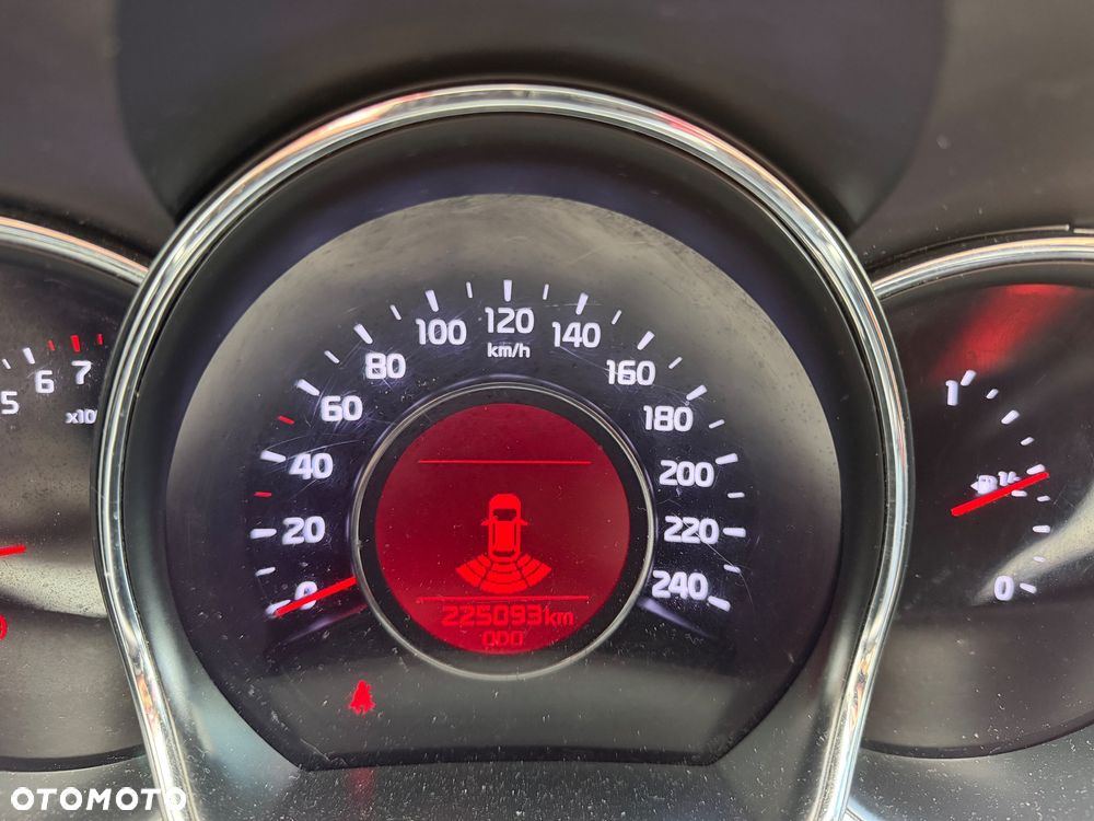 Kia Ceed 1.4 CVVT ISG Dream Team Edition - 13