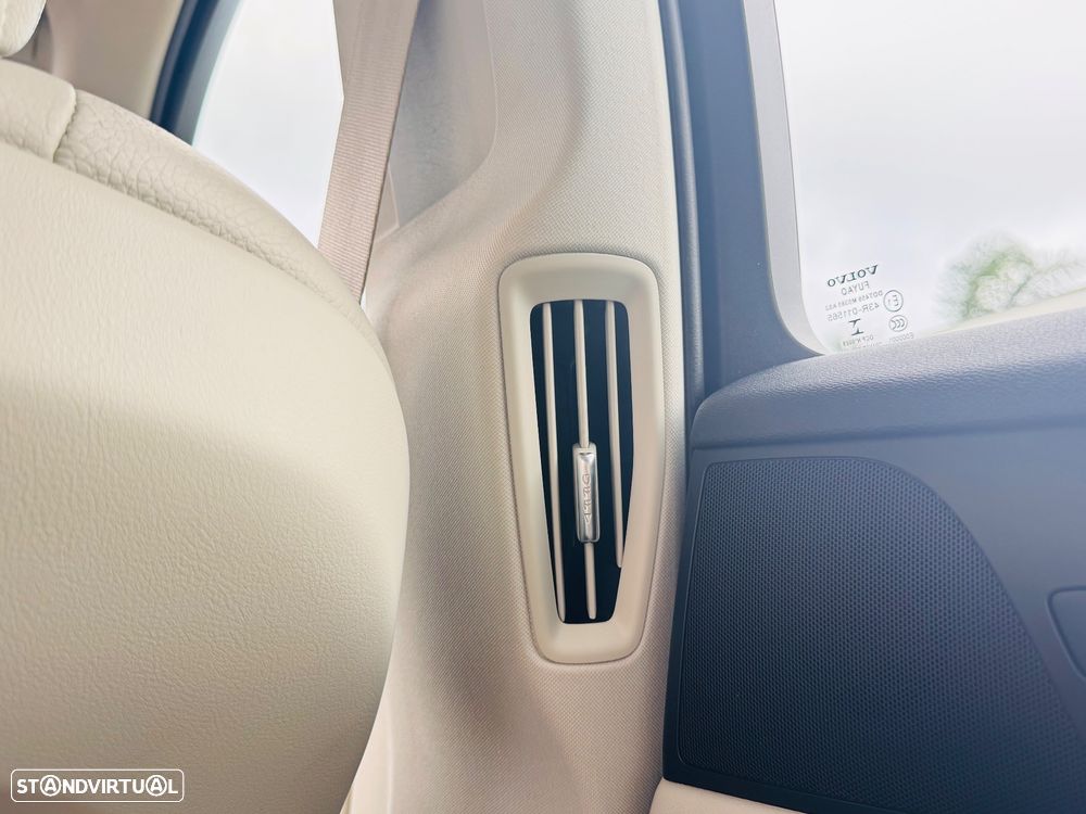 Volvo V60 2.0 T6 AWD TE Inscription Expression - 44