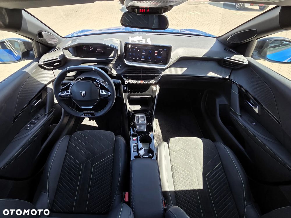 Peugeot 208 1.2 mHEV GT - 27