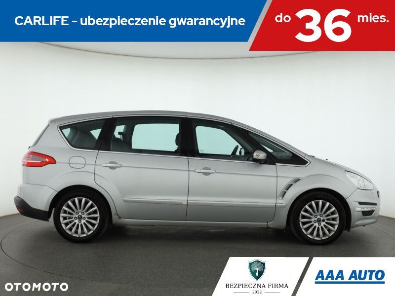 Ford S-Max - 8