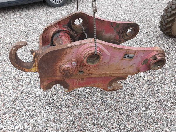 Szybkozłącze mechaniczne do koparki
