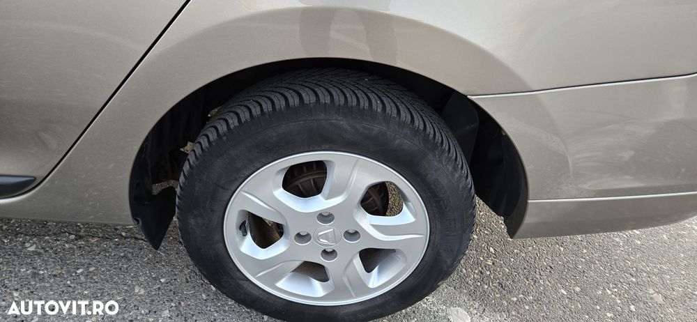 Dacia Logan TCe 90 Prestige - 14