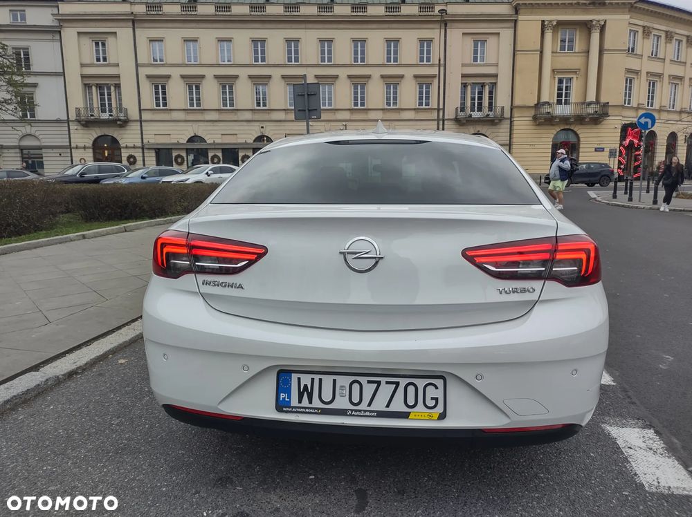 Opel Insignia - 4