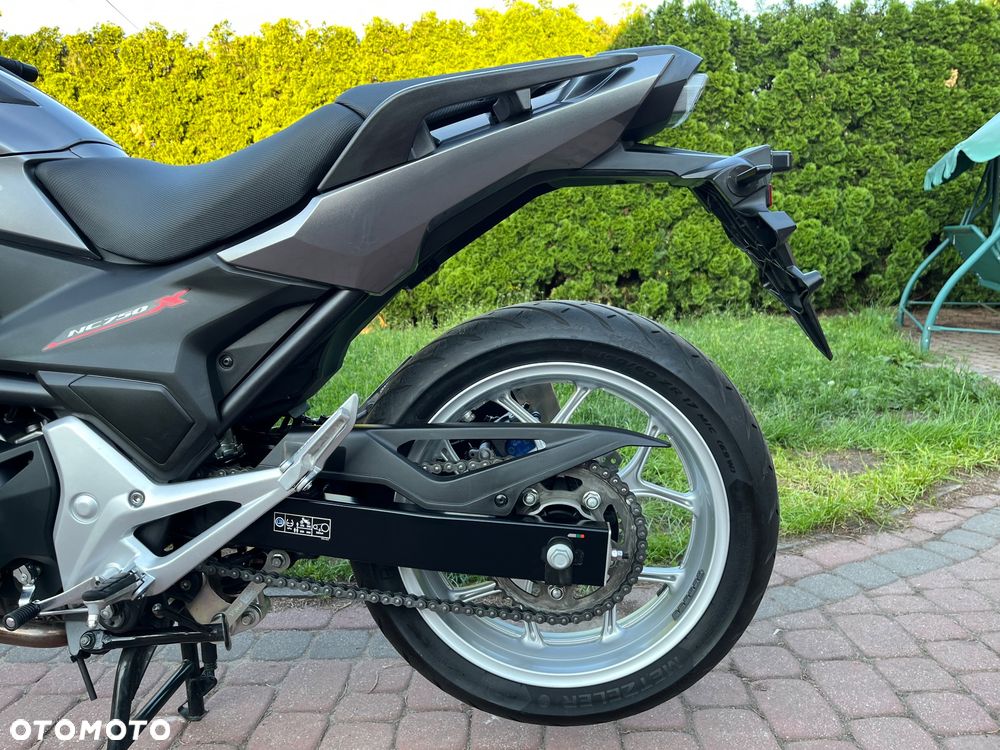 Honda NC - 33
