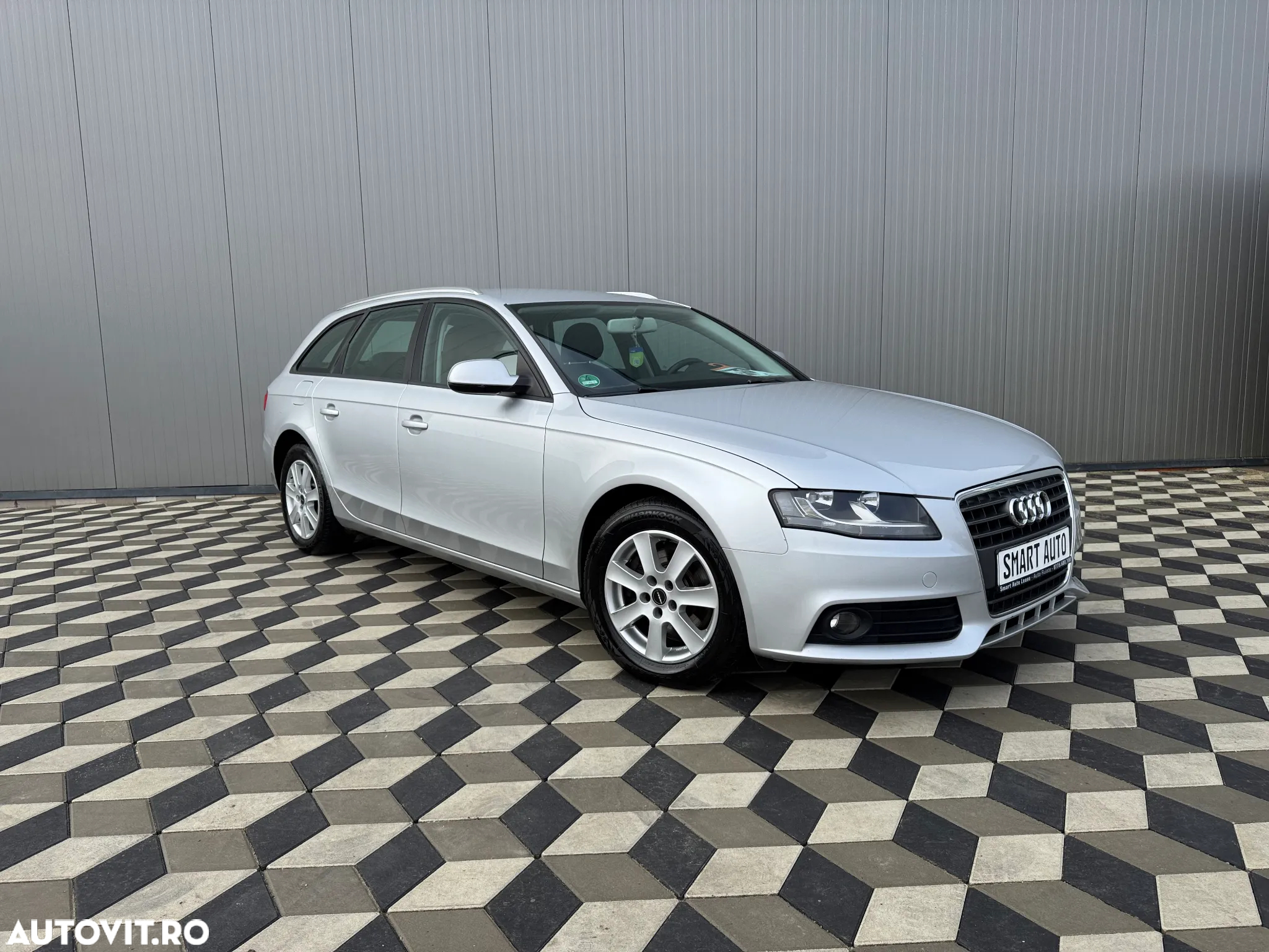 Audi A4 Avant 2.0 TDI DPF multitronic Attraction - 25
