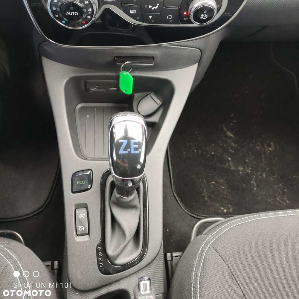 Renault Zoe - 19