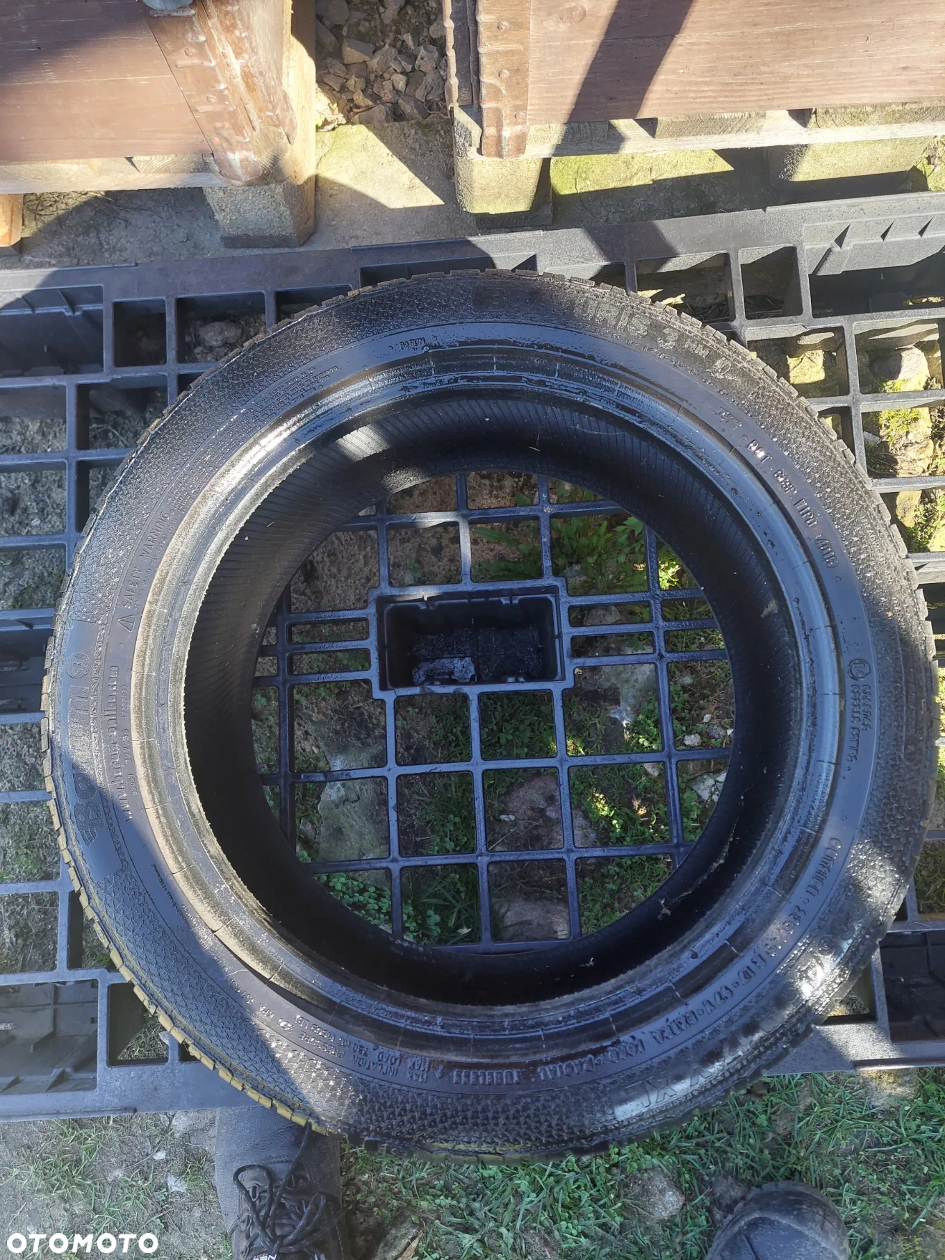 Opony Letnie Barum Bravuris 3HM 235/45R17 - 3
