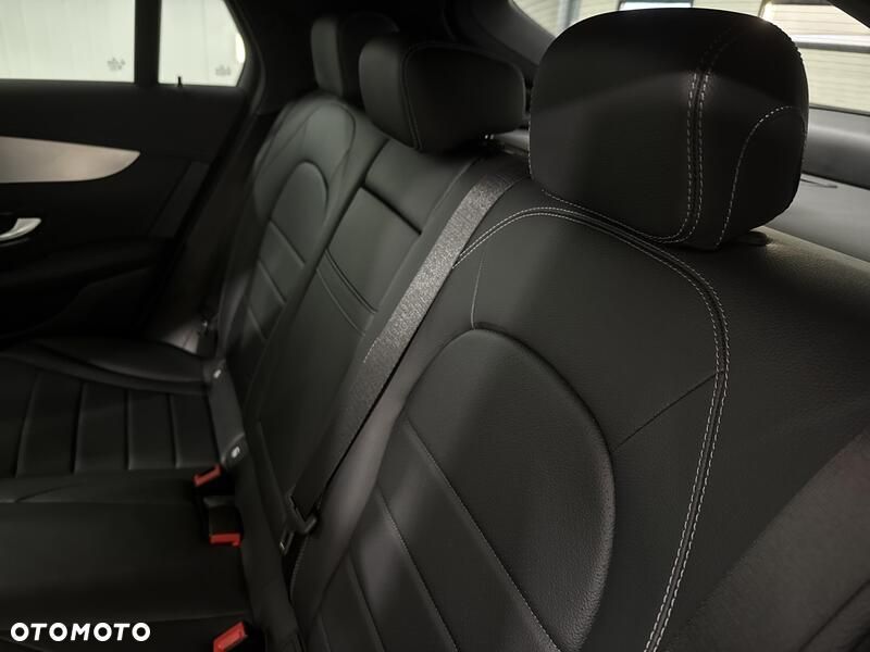 Mercedes-Benz GLC - 20