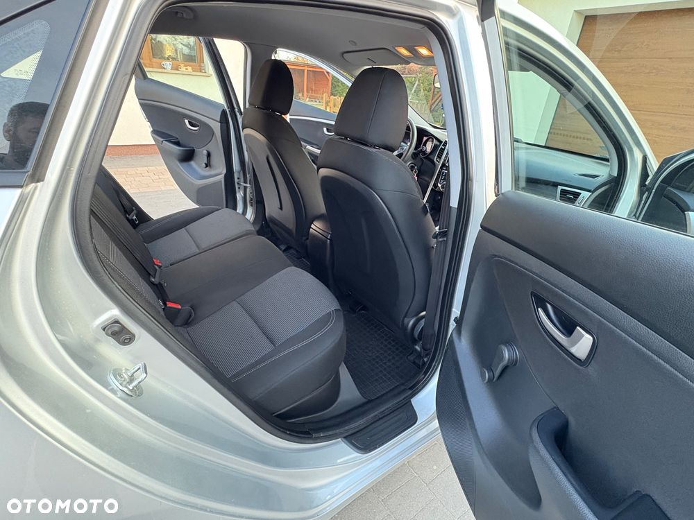 Hyundai i30 1.4 CRDi Trend - 20