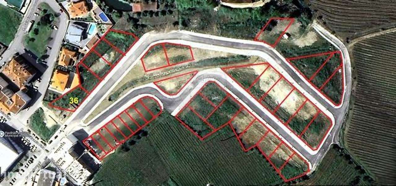 Terreno  para venda - Grande imagem: 2/5