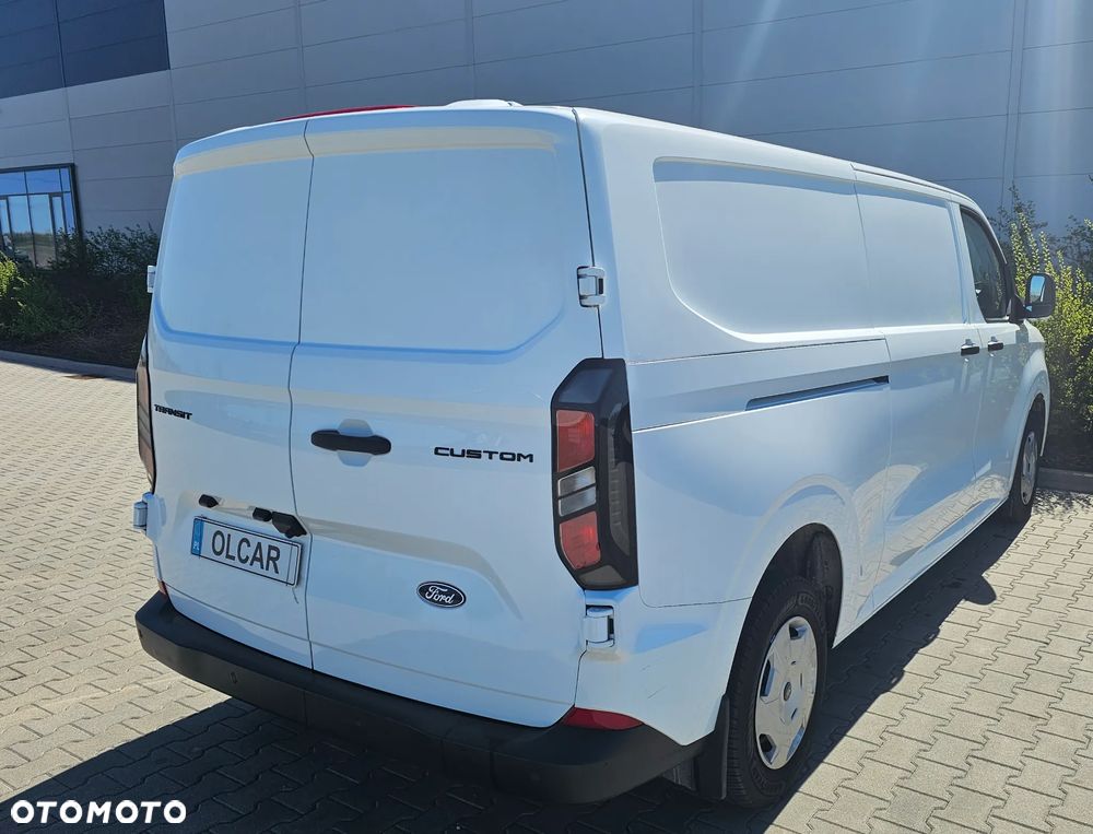 Ford TRANSIT CUSTOM - 6