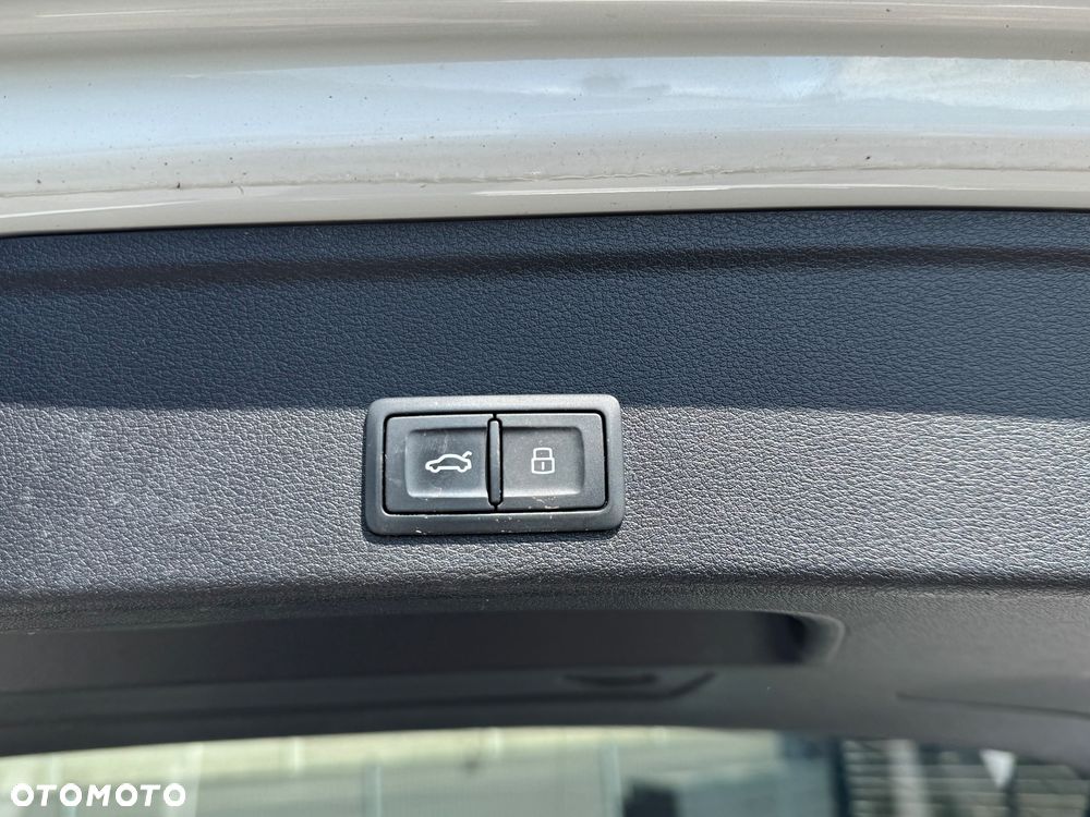 Audi A4 Allroad 2.0 TDI S tronic - 14